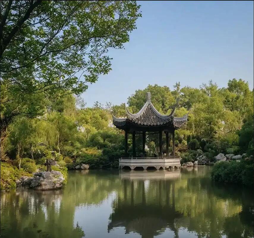 湖南雨韵旅游有限公司